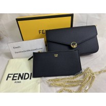 F is Fendi Chain Pouch In Calf Leather Black