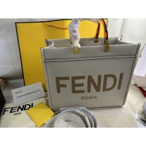 Fendi Sunshine Medium Leather Shopper White